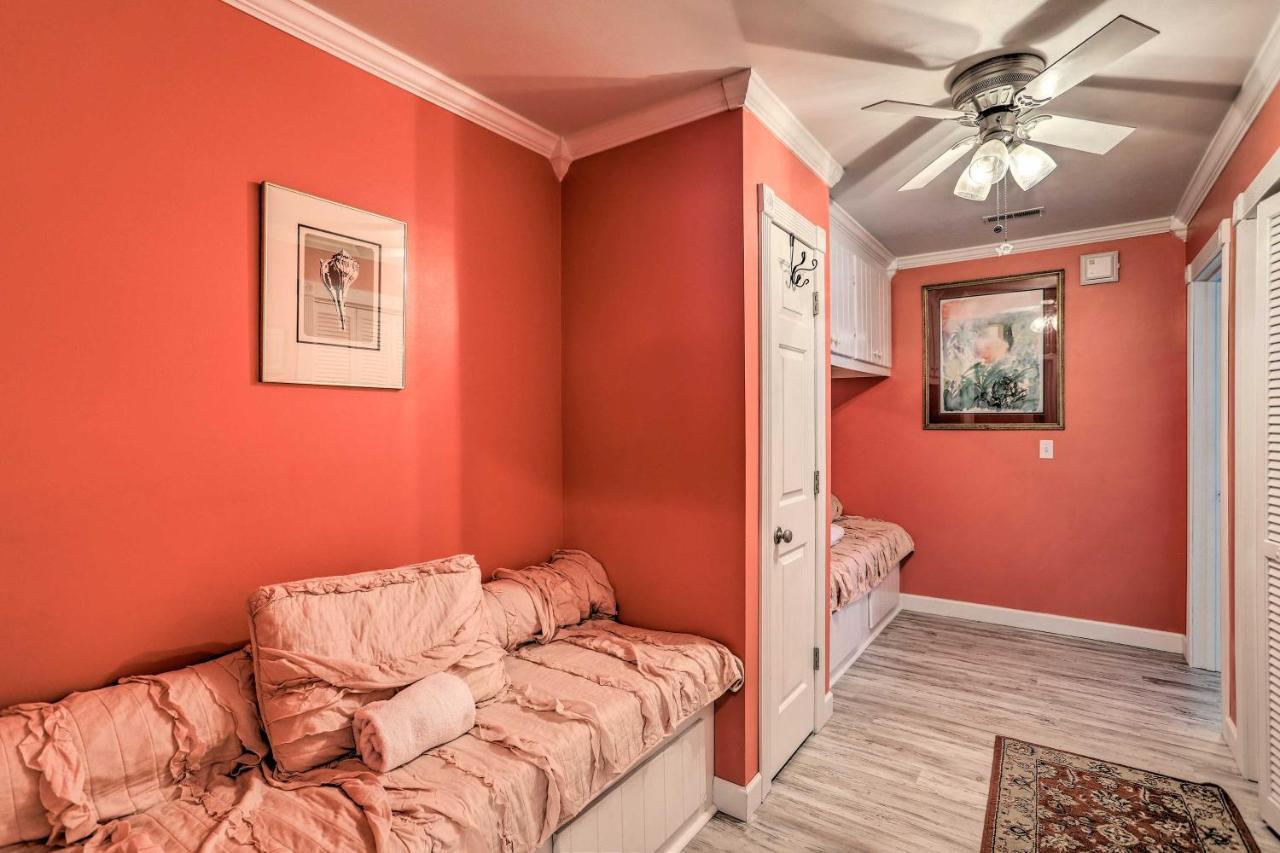 Breezy Murrells Inlet Condo With Deck Walk To Beach شاطئ ميرتل المظهر الخارجي الصورة